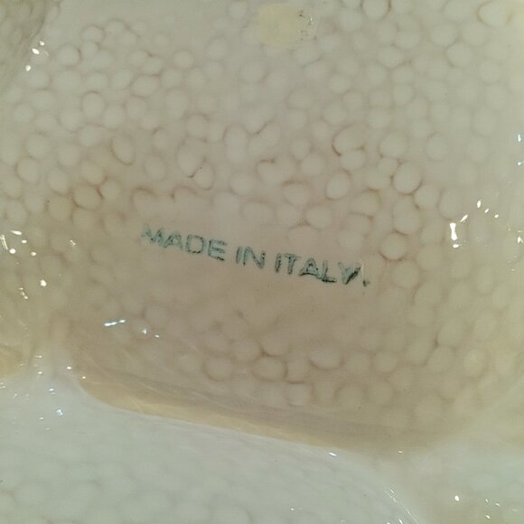 Divided Fruit Dish Made Painted In Italy clay Textured strawberry fig pear grape - Picture 7 of 9